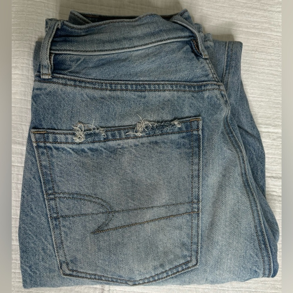 American Eagle; Straight legged jeans